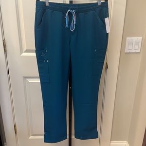 DOLAN women’s Madeleine 8 Pocket Slim Scrub Pants